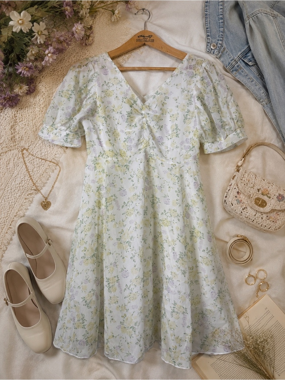 DAZY Floral Midi Dress Puff Sleeve Size L Green White Casual Spring Soft‎ Girl